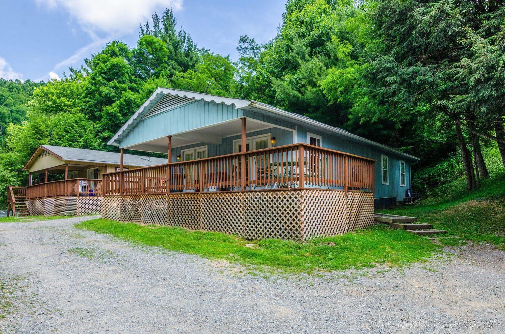Highland Hills Motel & Cabins Boone Eksteriør billede